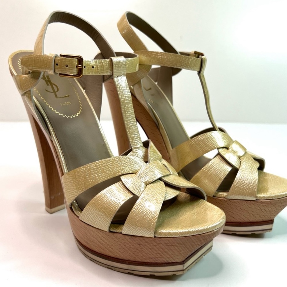 Yves Saint Laurent Tribute Wood Platform
Leather Sandals Size 38.5